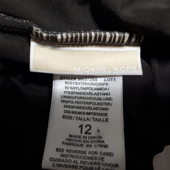 Ladies full piece leopard bathing suit. - Picture 9 of 13